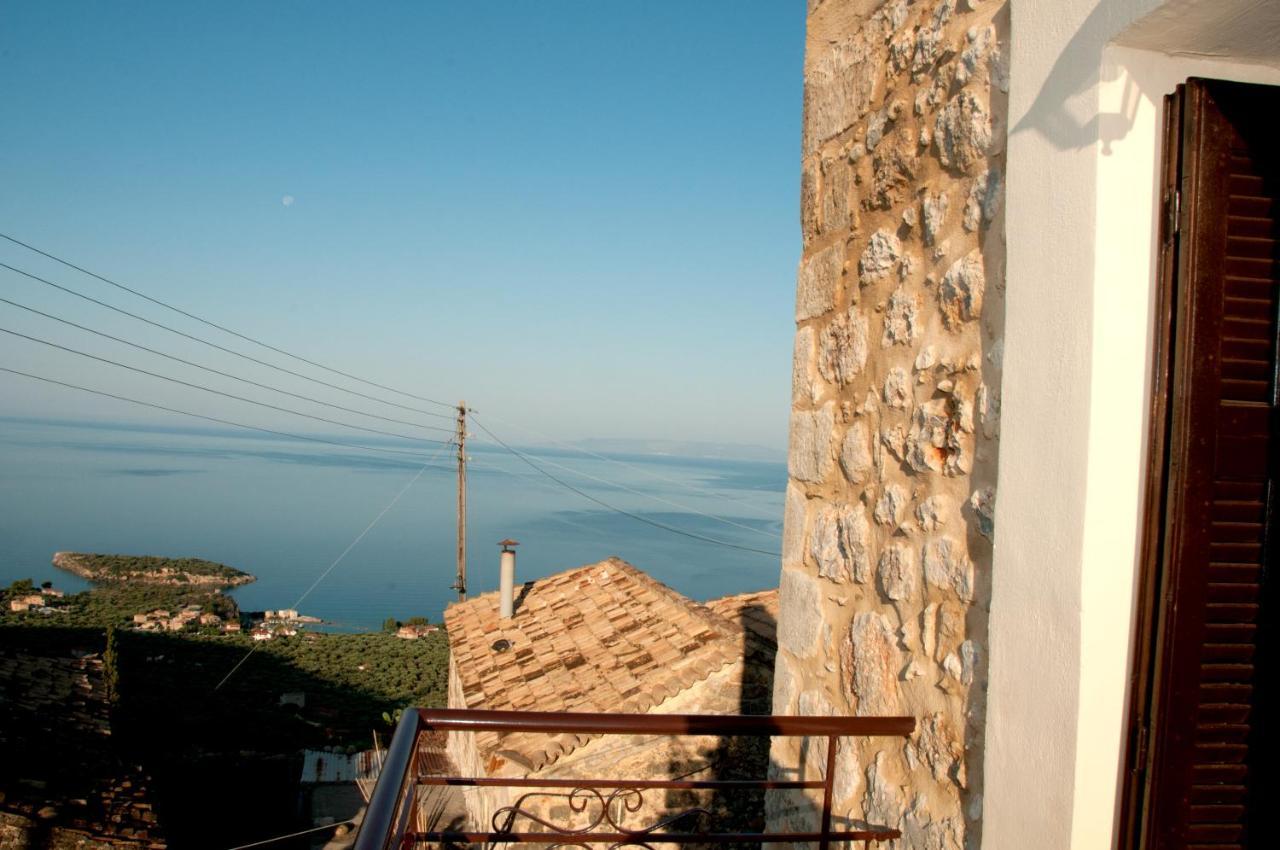 Pyrgos Fassea Kardhamili