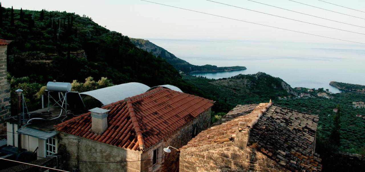 Pyrgos Fassea 別墅 Kardhamíli
